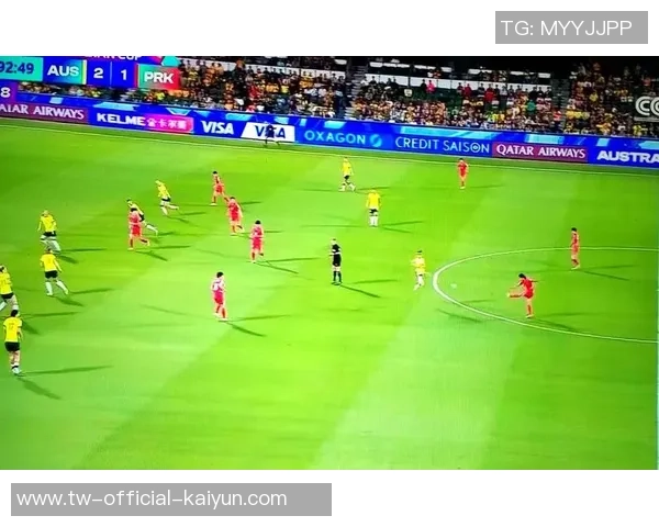 女子足球赛场上韩国与朝鲜的激烈对抗引发的关注与讨论 女子足球赛场上韩国与朝鲜的激烈对抗引发的关注与讨论